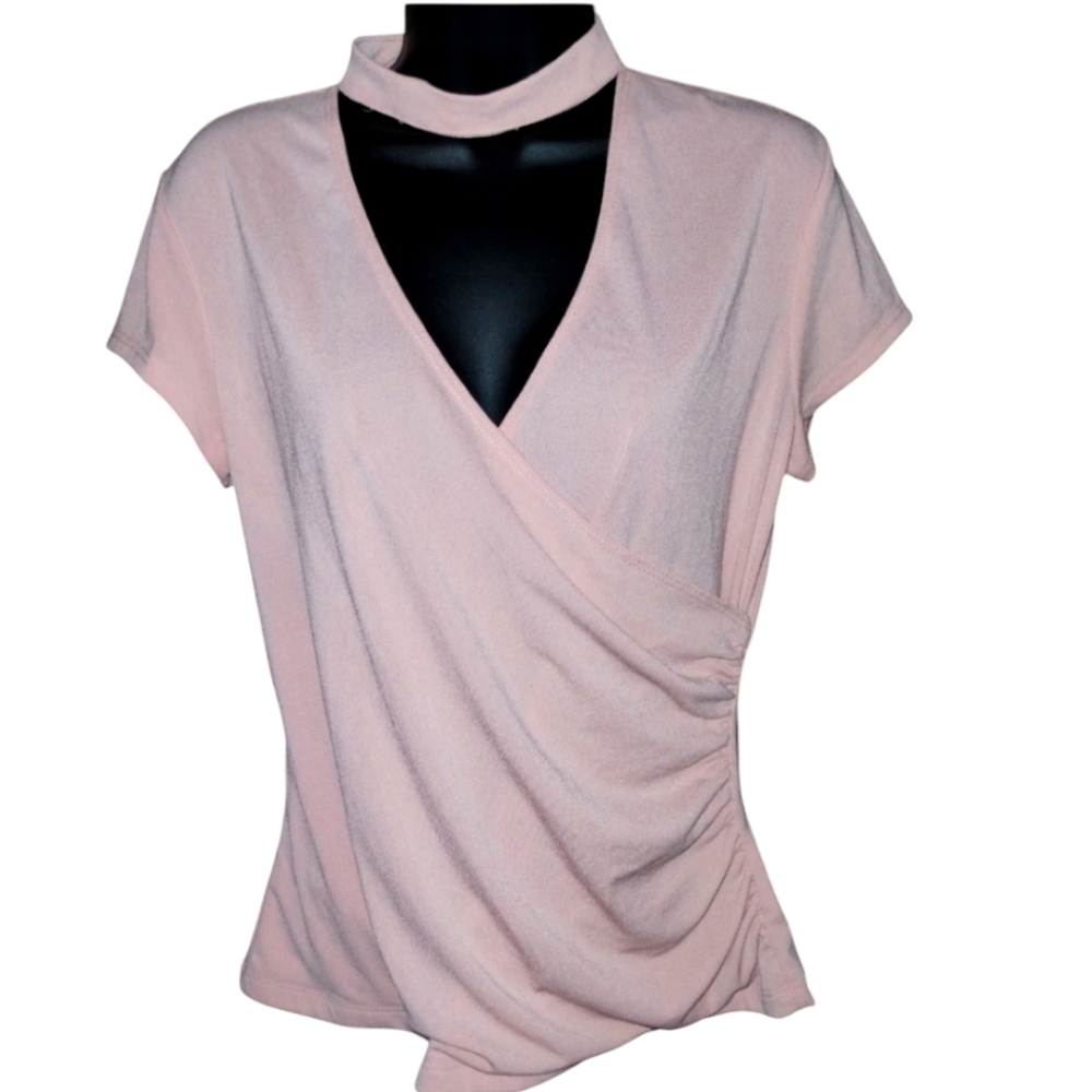 By & By Pale Pink Romantic Short sleeve blouse, v neck chocker neck